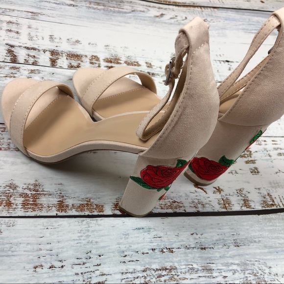 Ankle Strap Heels - Picture 7 of 7